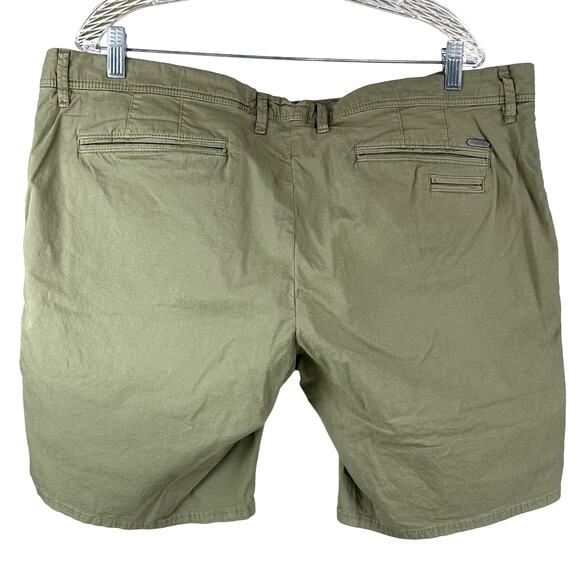 Rodd & Gunn The Gunn 9" Custom Fit Shorts in Forest Men Size 38 New With Tags - Picture 2 of 10